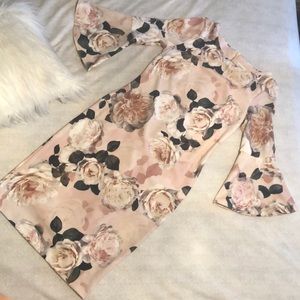 Calvin Klein Bell Sleeved Dress